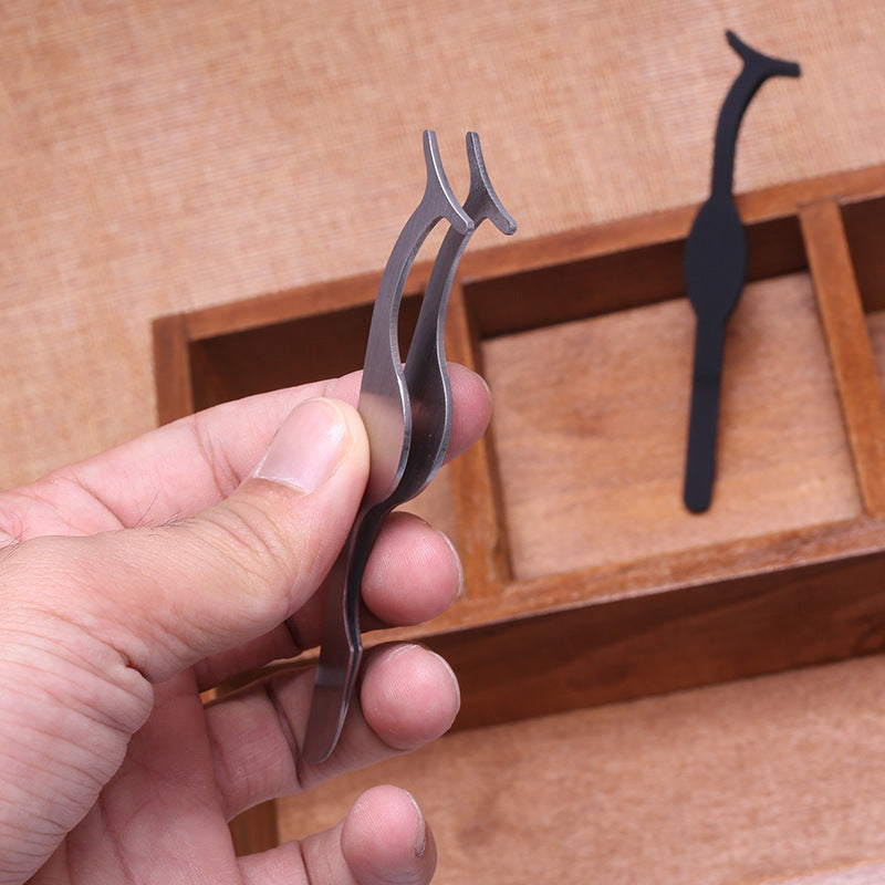 False Eyelash Applicator Tool